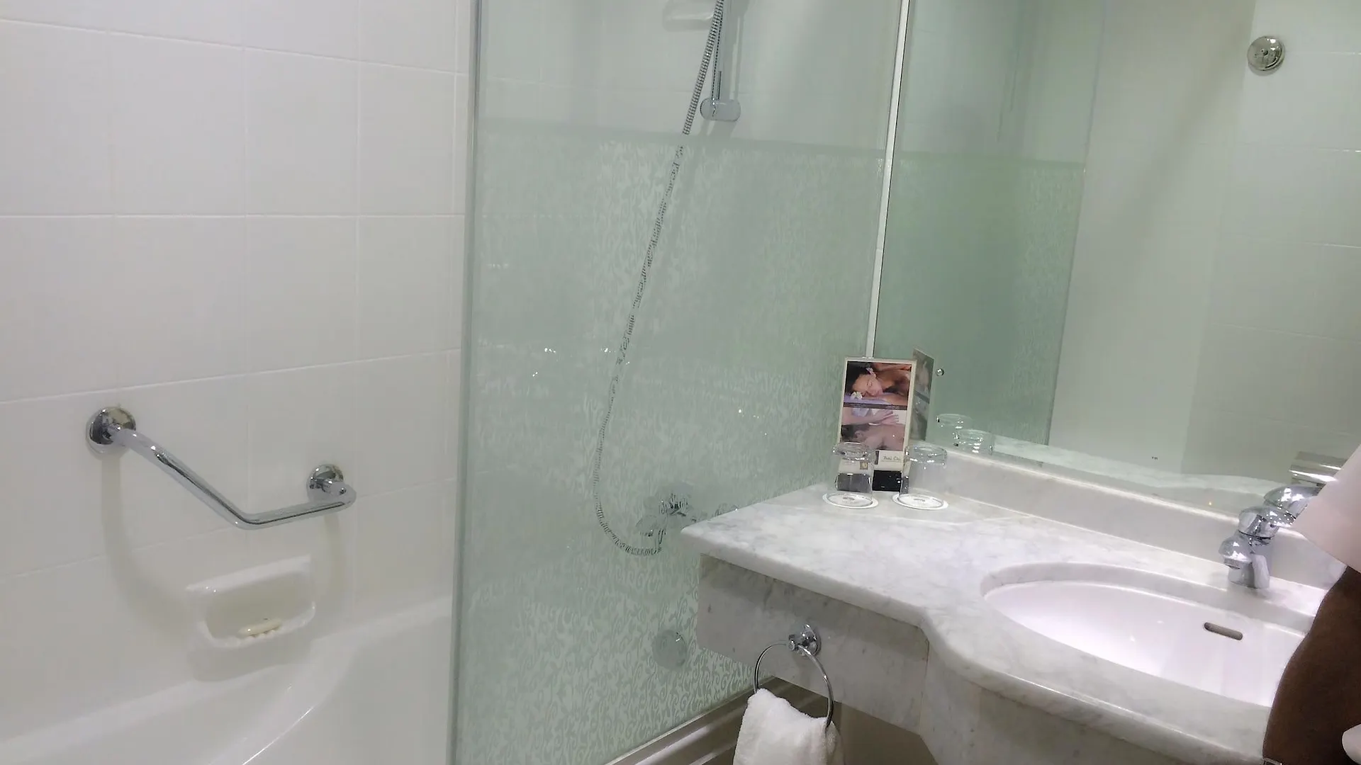 דובאי Broadway Hotel 3*,  איחוד האמירויות הערביות