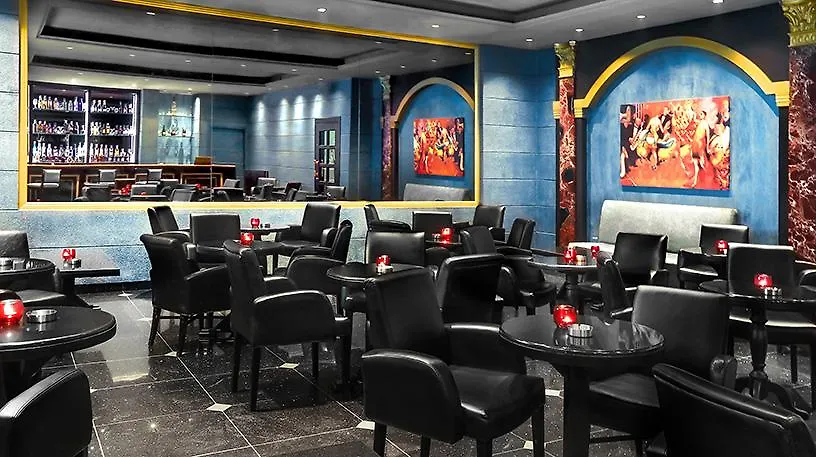 דובאי Broadway Hotel