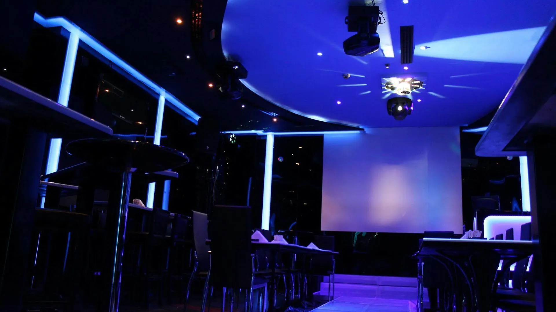 דובאי Broadway Hotel